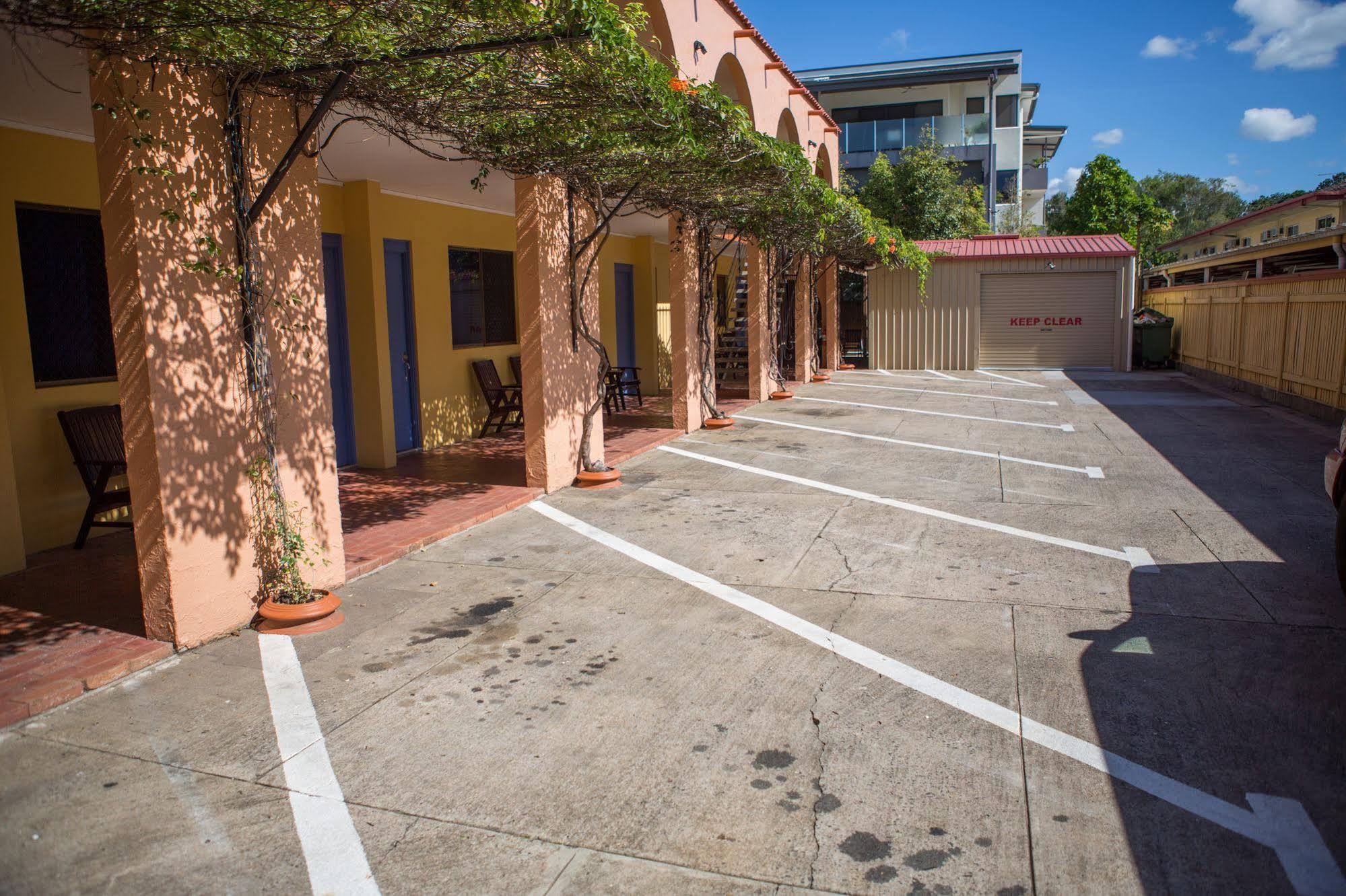 Adobe Motel Cairns Kültér fotó
